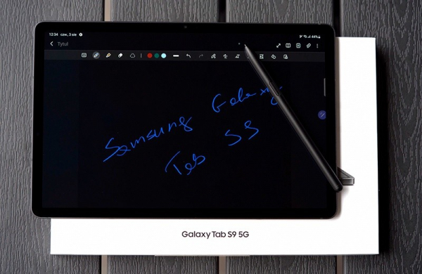 Обзор Samsung Galaxy Tab S9 5G: планшета на Android основного конкурента iPad