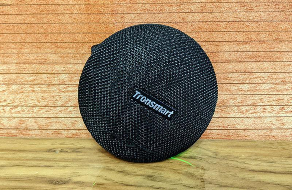 Обзор Tronsmart Splash 1: водонепроницаемой портативной Bluetooth-колонки