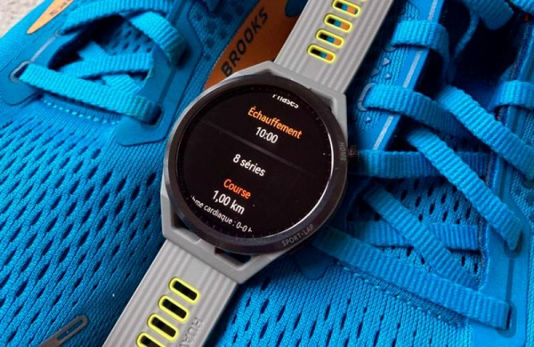 Обзор Huawei Watch GT Runner: яркие и спортивные часы для бега