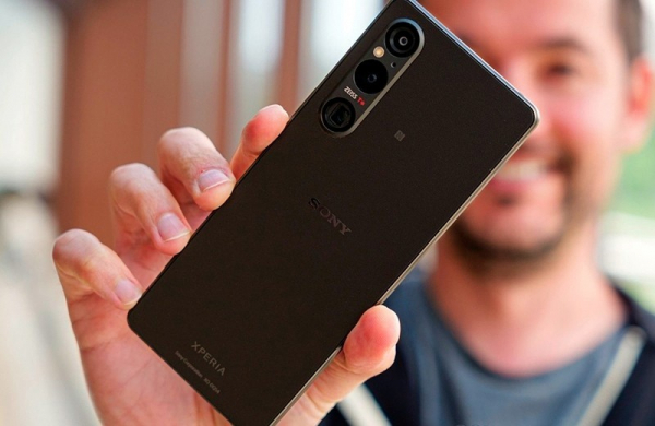 Обзор Sony Xperia 1 V: мощного смартфона для съёмки с инновационными решениями