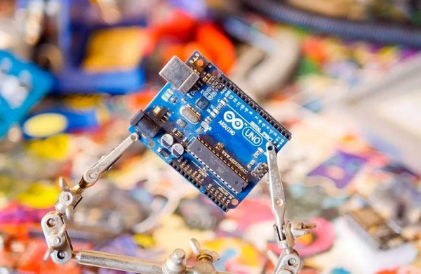 Что такое Arduino (Ардуино), зачем оно нужно и как работает