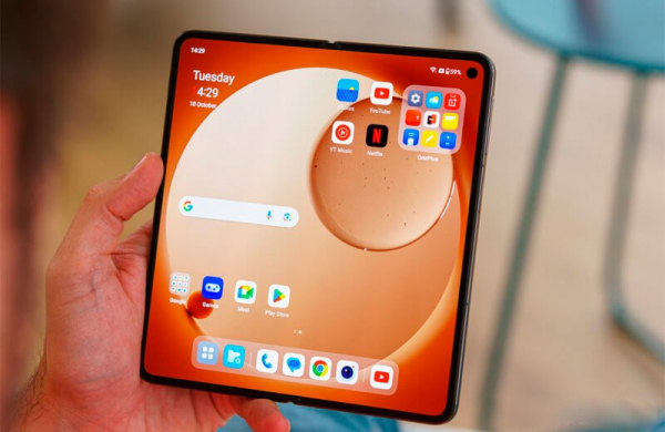 Обзор OnePlus Open: первого складного смартфона с двумя дисплеями
