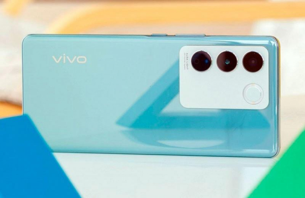 Обзор Vivo V27: способного смартфона среднего класса с хорошими компонентами