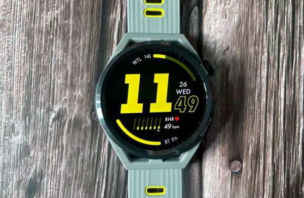 Обзор Huawei Watch GT Runner: яркие и спортивные часы для бега