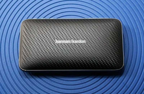 Обзор Harman Kardon Esquire Mini 2: стильная акустика для деловых людей