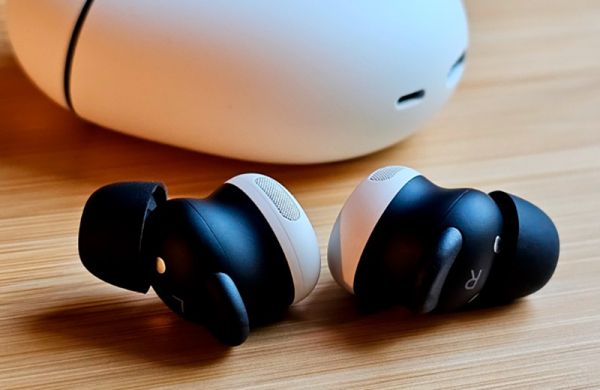 Обзор Google Pixel Buds Pro 2: солидных беспроводных наушников не без недостатков