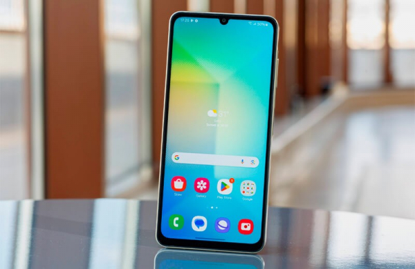 Обзор Samsung Galaxy A06: самого дешёвого смартфона компании для основных задач