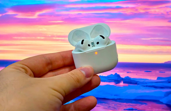 Обзор Apple AirPods 4: немного более доступных наушников без ANC