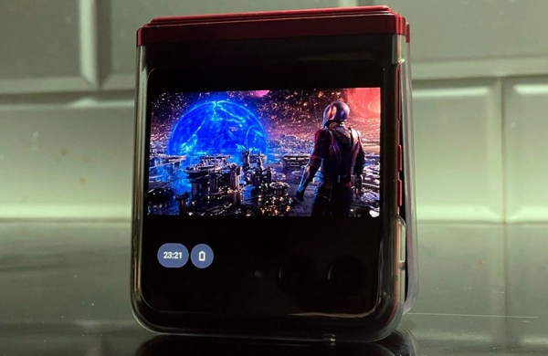 Обзор Motorola Razr 40 Ultra: образцового раскладного смартфона меняющего правила игры