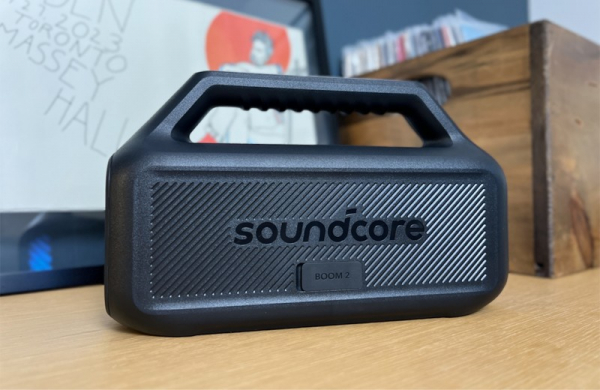 Soundcore Boom 2: обзор Bluetooth-колонки с подсветкой и мощными басами