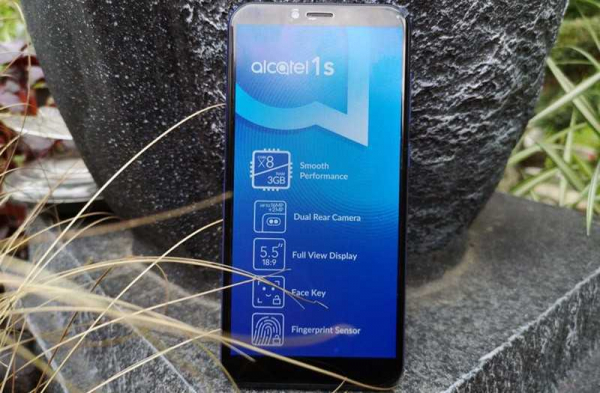 Обзор Alcatel 1S: тоже крутой смартфон из дешёвых