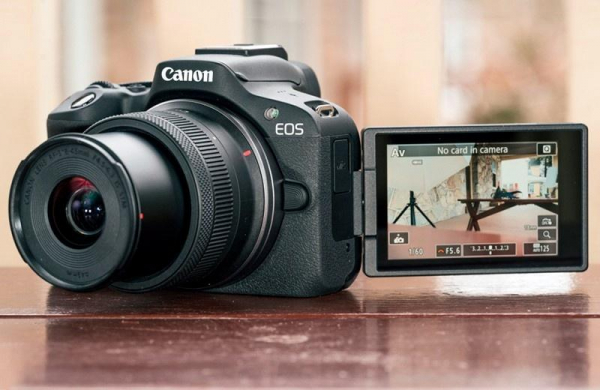 Обзор Canon EOS R50: камеры с первоклассным автофокусом в компактном корпусе