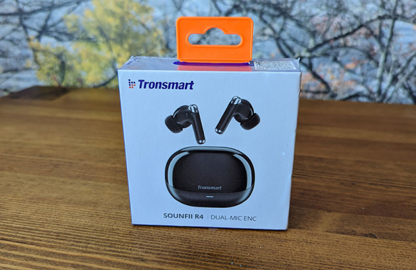 Tronsmart Sounfii R4: обзор бюджетных беспроводных наушников без лишних затрат