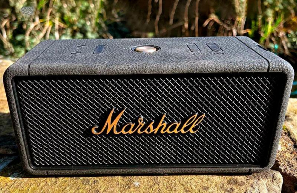 Обзор Marshall Middleton: высококачественной Bluetooth-колонки с высокой ценой и громкостью