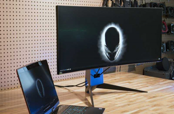 Обзор игрового монитора Alienware AW3418DW с высокой производительностью