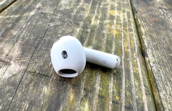 Обзор Apple AirPods 4: немного более доступных наушников без ANC