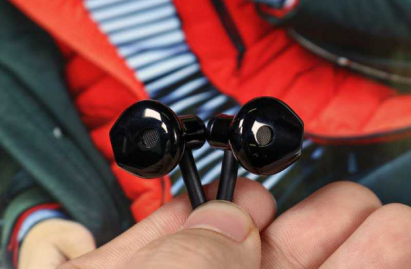 Обзор Xiaomi Dual Drivers In-Ear: наушники Hi-Res с двунаправленным звуком