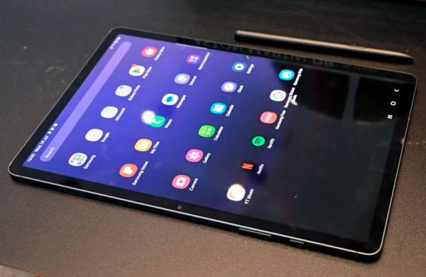 Обзор Samsung Galaxy Tab S9 5G: планшета на Android основного конкурента iPad