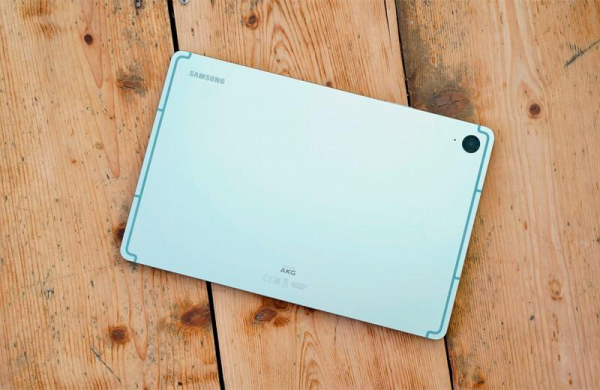 Обзор Samsung Galaxy Tab S9 FE: планшета конкурента iPad со стилусом и защитой от воды