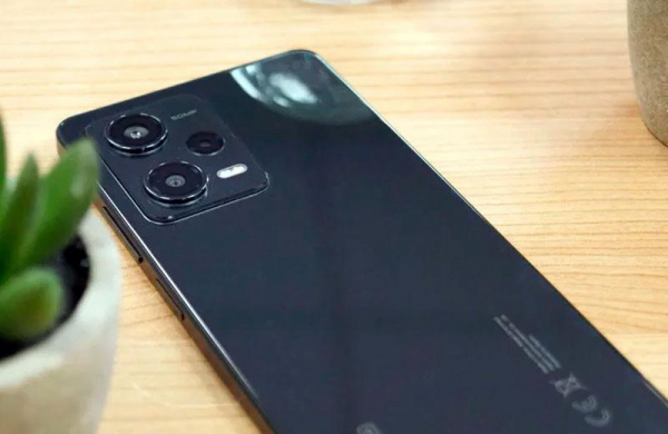 Обзор Xiaomi Redmi Note 12 Pro 5G: обновлённого смартфона среднего класса с массой доработок