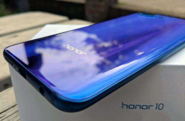 Обзор Honor 10: телефон с претензией на флагман